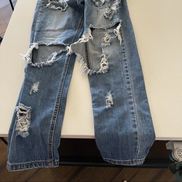 Super distressed boyfriend ONE DENIM jeans - Picture 2 of 5